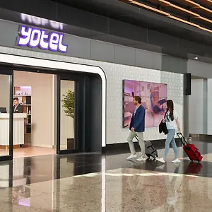 Yotel Airport, Entrance Turchia