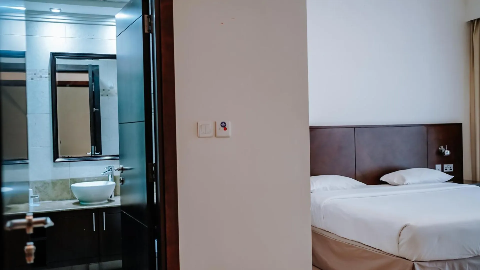 Mena Aparthotel Albarsha At The Mall Dubai