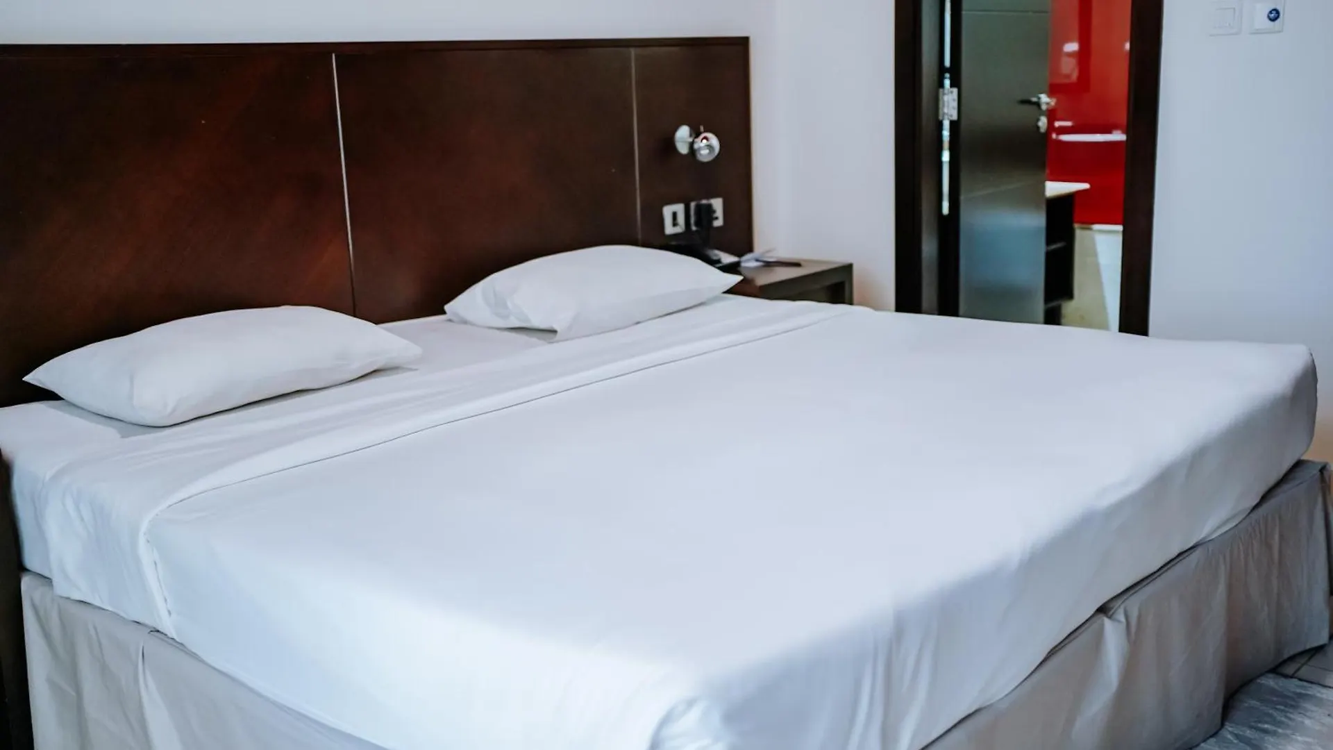 Mena Aparthotel Albarsha At The Mall Dubai